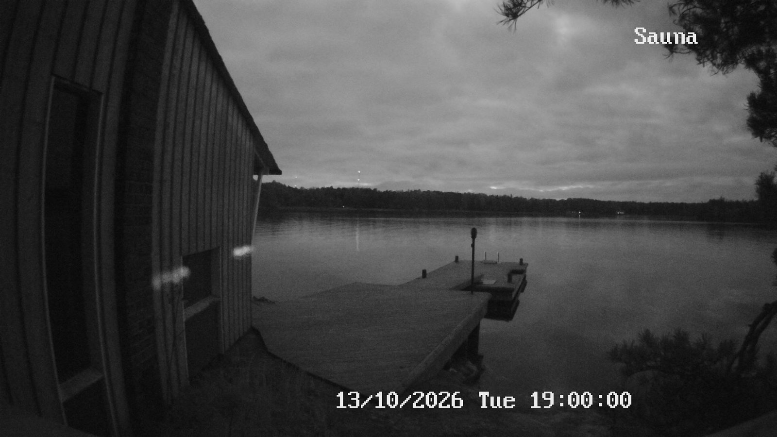 192.168.2.196_01_20261013190000997_TIMING.jpg